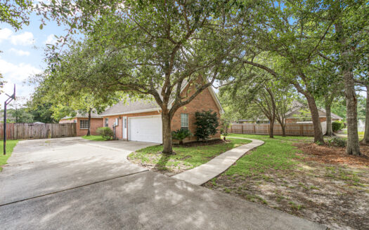 For Sale – 200 Leeds Dr, Slidell, LA 70461
